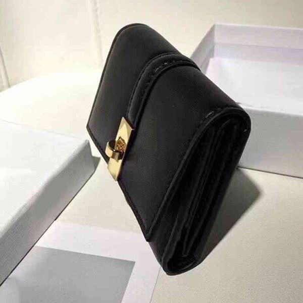 classic wallet women multiple card slots clutch leather luxury designer brand female purses 220326, Red;black
classic wallet women multiple card slots clutch leather luxury designer brand female purses 220326, Red;black