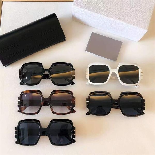 22% off 2022 luxury fashion design high version sunglasses new box net popular street show with sunscreen, White;black
22% off 2022 luxury fashion design high version sunglasses new box net popular street show with sunscreen, White;black