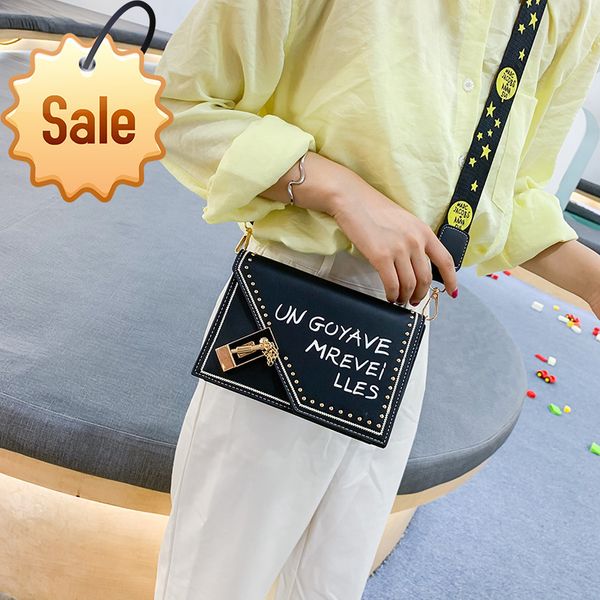 black new fashion women's texture wide belt diagonal cute womens shoulder trendy small square leather bag female korea concise solid ha
black new fashion women's texture wide belt diagonal cute womens shoulder trendy small square leather bag female korea concise solid ha
