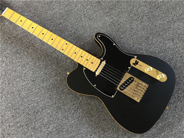 metal black electric guitar with maple fingerboard,gold hardwares,offering customized services
metal black electric guitar with maple fingerboard,gold hardwares,offering customized services