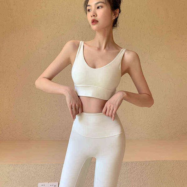 yoga clothing new net red professional high-end gym running solid color sports vest women autumn, Black;white
yoga clothing new net red professional high-end gym running solid color sports vest women autumn, Black;white