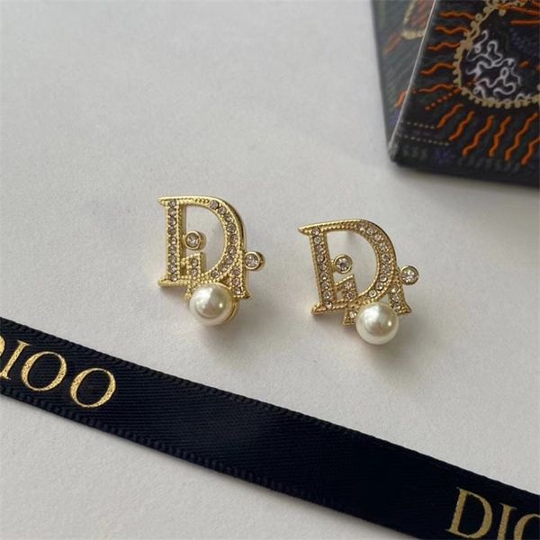 jewelry online full diamond letters pearl fashion simple temperament design women's earrings accessories, Golden 
jewelry online full diamond letters pearl fashion simple temperament design women's earrings accessories, Golden