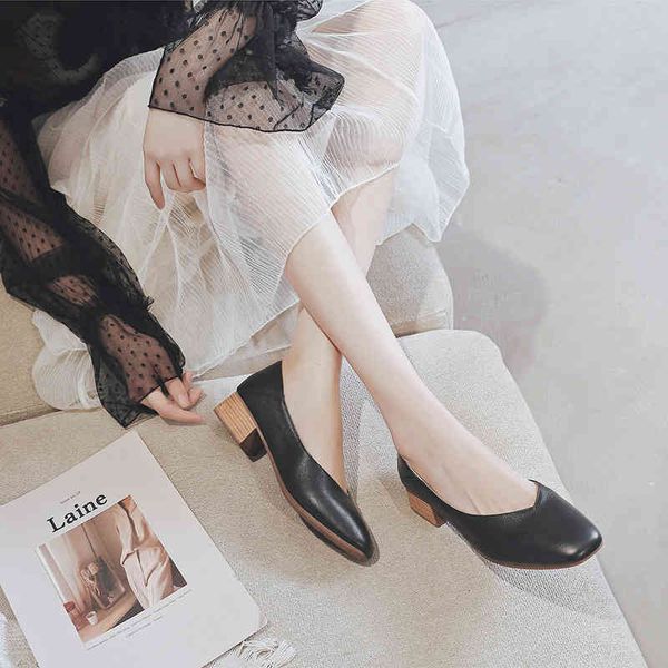 sandals shallow mouth single shoes women's square head thick heel grandma smooth one foot work cowhide, Black
sandals shallow mouth single shoes women's square head thick heel grandma smooth one foot work cowhide, Black