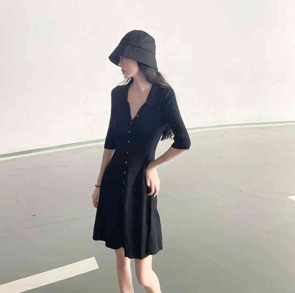 casual dresses  home spring and summer feminine temperament slim knit dress sweater women, Black;gray 
casual dresses  home spring and summer feminine temperament slim knit dress sweater women, Black;gray