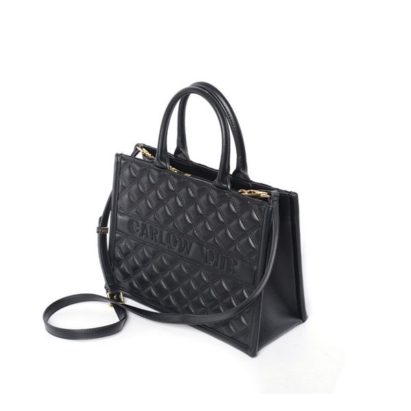 large capacity portable tote fashion trend commuting soft surface super fiber embroidered lingge new women's clearance outlet sale
large capacity portable tote fashion trend commuting soft surface super fiber embroidered lingge new women's clearance outlet sale