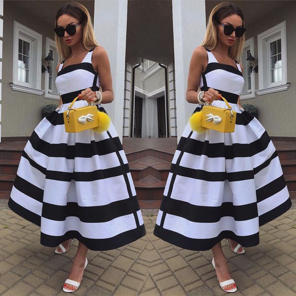 casual dresses women elegant off shoulder long party dress summer striped print sleeveless fashion chic a-line suspender beach, Black;gray
casual dresses women elegant off shoulder long party dress summer striped print sleeveless fashion chic a-line suspender beach, Black;gray