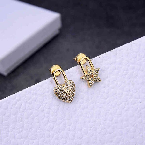 2022 factory wholesale new dijia love star for women new style chaochaoxian 925 silver needle net red earrings, Golden
2022 factory wholesale new dijia love star for women new style chaochaoxian 925 silver needle net red earrings, Golden