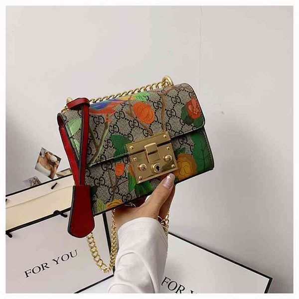 70% factory online sale handbag bags in autumn of the bag strawberry flowers, literature and art, fashion, single
70% factory online sale handbag bags in autumn of the bag strawberry flowers, literature and art, fashion, single