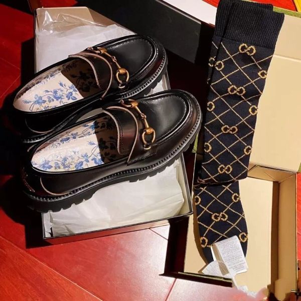 luxury designer women loafers platform flats shoes black calfskin leather horsebit detail chunky lug sole smooth leathers round to6823346
luxury designer women loafers platform flats shoes black calfskin leather horsebit detail chunky lug sole smooth leathers round to6823346