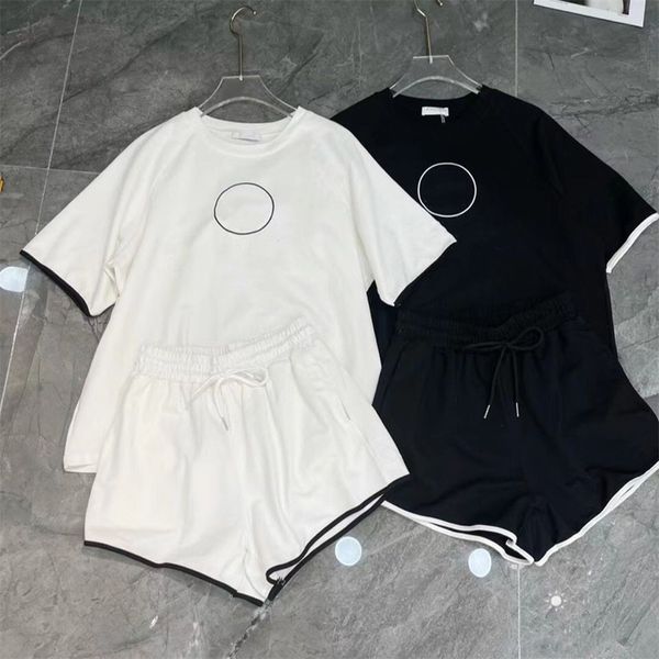 designer womens two-piece pants brand logo cotton t-shirt with high waist shorts fitness wear fashion and comfortable summer women clothing, White
designer womens two-piece pants brand logo cotton t-shirt with high waist shorts fitness wear fashion and comfortable summer women clothing, White
