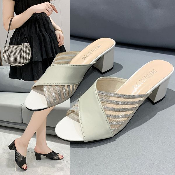 designer sandals summer new women's sandals in the heels fashion high-heeled slippers outside wear large size shoes wholesale beach
designer sandals summer new women's sandals in the heels fashion high-heeled slippers outside wear large size shoes wholesale beach