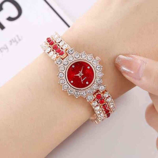 tiktok explosion celebrity high-end large dial wristwatches diamond-studded star three-eye diamond-studdeds waterproof quartz watch lfdc, Slivery;brown
tiktok explosion celebrity high-end large dial wristwatches diamond-studded star three-eye diamond-studdeds waterproof quartz watch lfdc, Slivery;brown