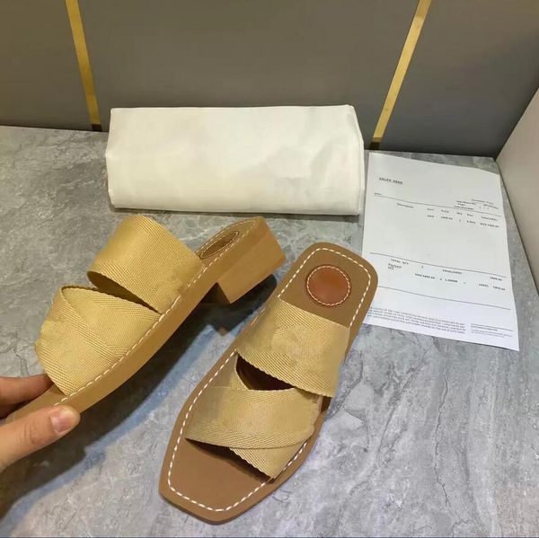 2022 fashion designer women roman slippers beach sandals womens loafers print slide summer wide flat lady sandal slipper, Black
2022 fashion designer women roman slippers beach sandals womens loafers print slide summer wide flat lady sandal slipper, Black