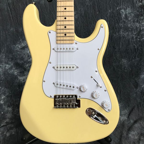high quantity st electric guitar basswood body maple fingerboard pickup sss with white pick guard color milk yellow
high quantity st electric guitar basswood body maple fingerboard pickup sss with white pick guard color milk yellow