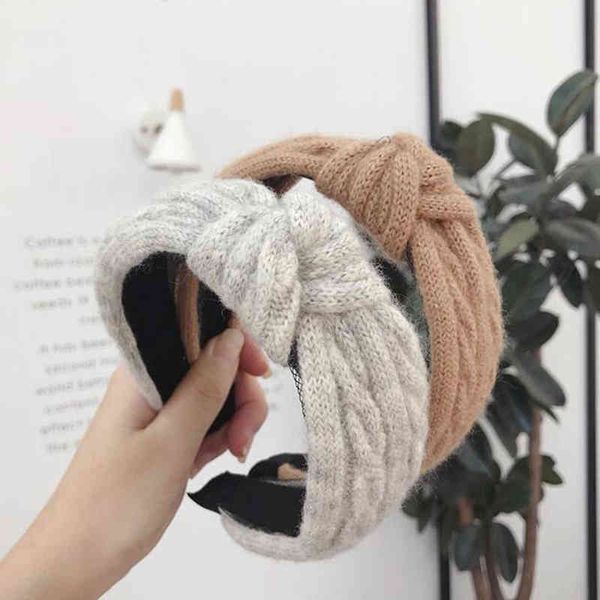 new winter knitted headband women warm handmade hairband girls fashion solid turban center knot casual hair accessories aa220323, Pink
new winter knitted headband women warm handmade hairband girls fashion solid turban center knot casual hair accessories aa220323, Pink
