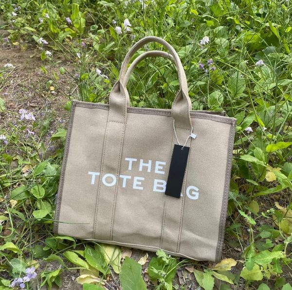 large capacity tote handbag lady bags fashion letter hand messenger bags
large capacity tote handbag lady bags fashion letter hand messenger bags