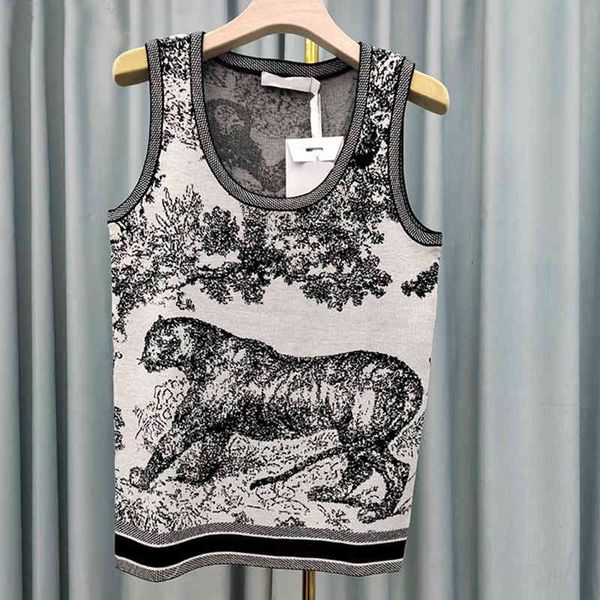 women's knits & tees d family style jungle animal embroidery series vest round neck sleeveless knitted women re98, White
women's knits & tees d family style jungle animal embroidery series vest round neck sleeveless knitted women re98, White