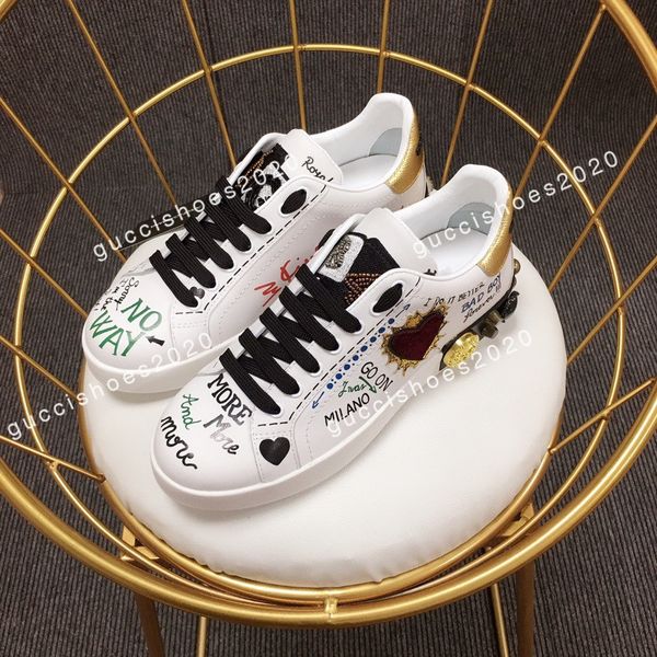 designer shoes men luxury sneaker women leather casual shoe low lace up flat sneakers with clear sole, Black;red
designer shoes men luxury sneaker women leather casual shoe low lace up flat sneakers with clear sole, Black;red