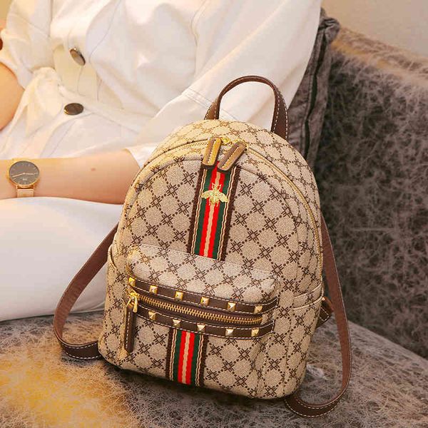 women's backpack new in2022 trendy fashion design ladies sachet
women's backpack new in2022 trendy fashion design ladies sachet