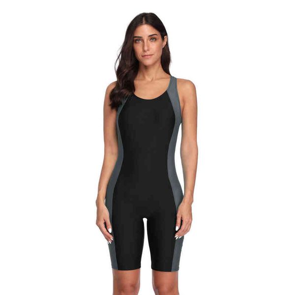 corner lengthened four sports one-piece swimsuit women's conservative color matching profional, White;black
corner lengthened four sports one-piece swimsuit women's conservative color matching profional, White;black