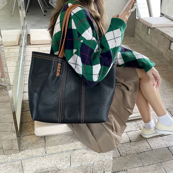 evening bags hbp 004
evening bags hbp 004