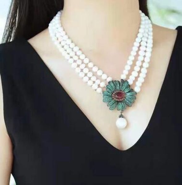 hand knotted necklace 3rows 7-8mm white freshwater pearl micro inlay zircon flower clasp 43-48cm fashion jewelry, Silver
hand knotted necklace 3rows 7-8mm white freshwater pearl micro inlay zircon flower clasp 43-48cm fashion jewelry, Silver