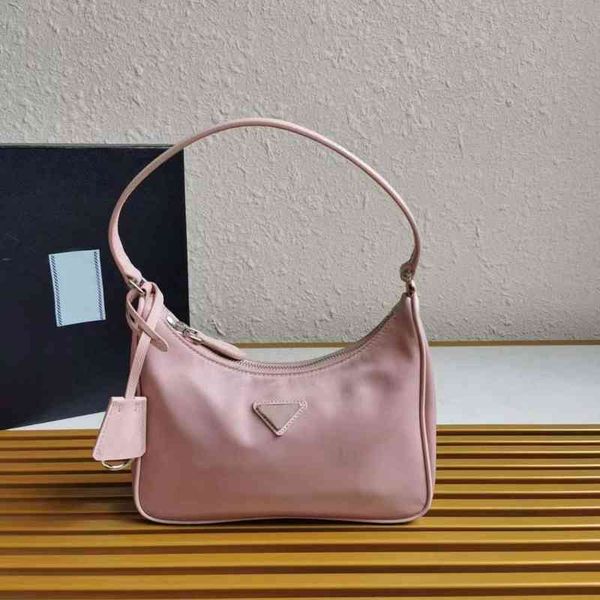 handbags hobo triangle nylon parachute cloth armpit 1ne204 anti splash stick hand
handbags hobo triangle nylon parachute cloth armpit 1ne204 anti splash stick hand