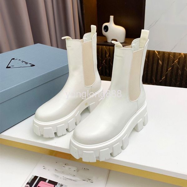 boots high end quality autumn winter short barrel giant tooth thick soled martin boots women's versatile british leather sleeve fashion, Black
boots high end quality autumn winter short barrel giant tooth thick soled martin boots women's versatile british leather sleeve fashion, Black
