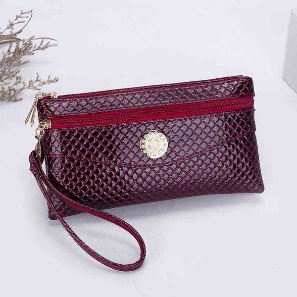 2022 luxury design women handbags and purse small s single shoulder double-layer women's pu leather crossbody bag female purses wholesa
2022 luxury design women handbags and purse small s single shoulder double-layer women's pu leather crossbody bag female purses wholesa