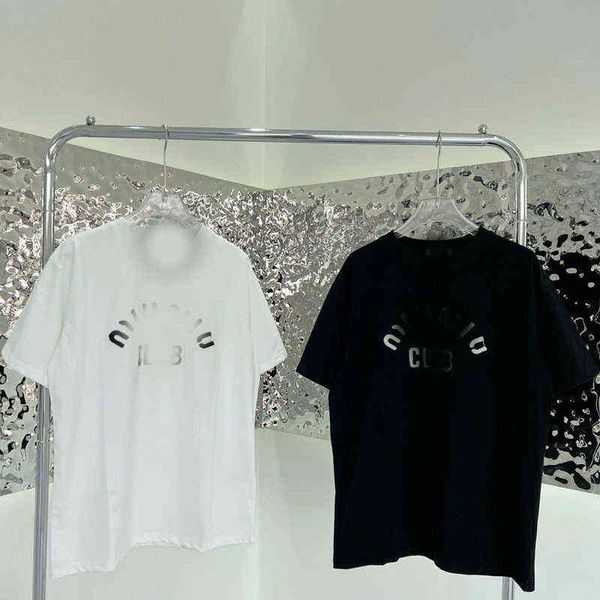 miao spring and summer new miu letter paste cloth embroidery round neck short sleeve women's sweet thin t-shirt top, Black;white
miao spring and summer new miu letter paste cloth embroidery round neck short sleeve women's sweet thin t-shirt top, Black;white