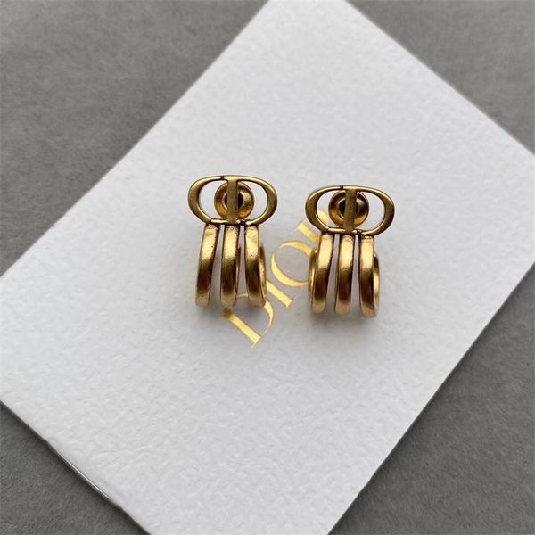 jewelry store 70% off new letter female star same brass 925 silver needle earrings, Golden
jewelry store 70% off new letter female star same brass 925 silver needle earrings, Golden