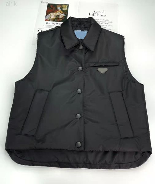 expensive p home men's vests outerwear triangle badge vest us size s/m, Black;white
expensive p home men's vests outerwear triangle badge vest us size s/m, Black;white