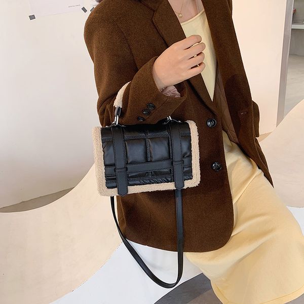 designer bags high sense woolen handbag women's 2022 winter new fashion cake stray oblique cross
designer bags high sense woolen handbag women's 2022 winter new fashion cake stray oblique cross