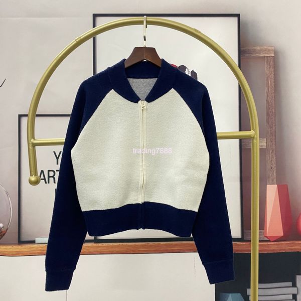 women's knits & tees d family 21 winter pilot jacket knitted zipper cardigan alphanumeric 8 jacquard sweater, White
women's knits & tees d family 21 winter pilot jacket knitted zipper cardigan alphanumeric 8 jacquard sweater, White
