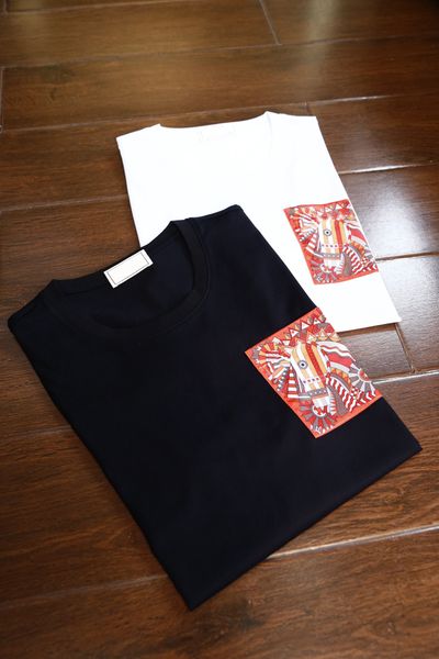 olivier men's t-shirts women's t-shirts designer short sleeves luxury clothes summer leisure breathable printed coats high-quality, White;black
olivier men's t-shirts women's t-shirts designer short sleeves luxury clothes summer leisure breathable printed coats high-quality, White;black