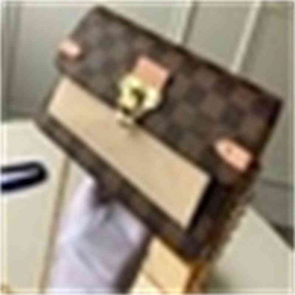 n60237 n60221 n60222 vavin chain bag beige women totes handbags bags shoulder bags clutches backpacks pouches wallets
n60237 n60221 n60222 vavin chain bag beige women totes handbags bags shoulder bags clutches backpacks pouches wallets