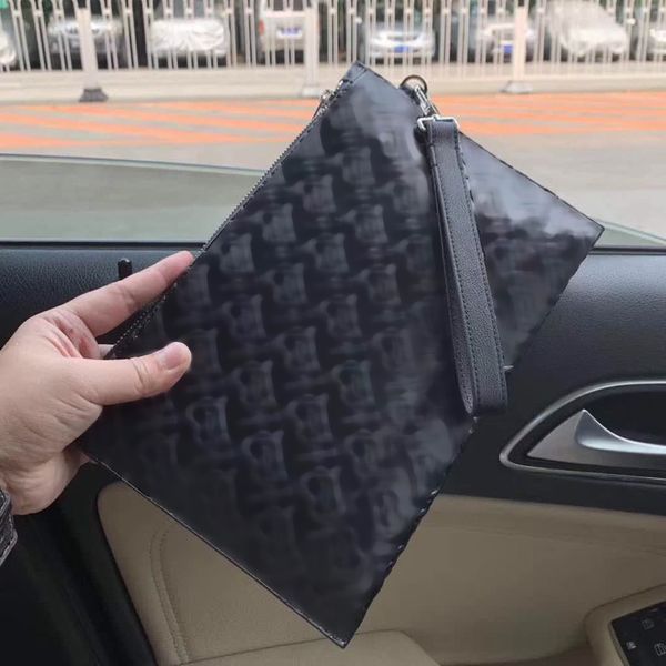 fashion designers clutch bags mens womens leather zipper wallets letters coin purse handbags empreinte card holder, Red;black
fashion designers clutch bags mens womens leather zipper wallets letters coin purse handbags empreinte card holder, Red;black