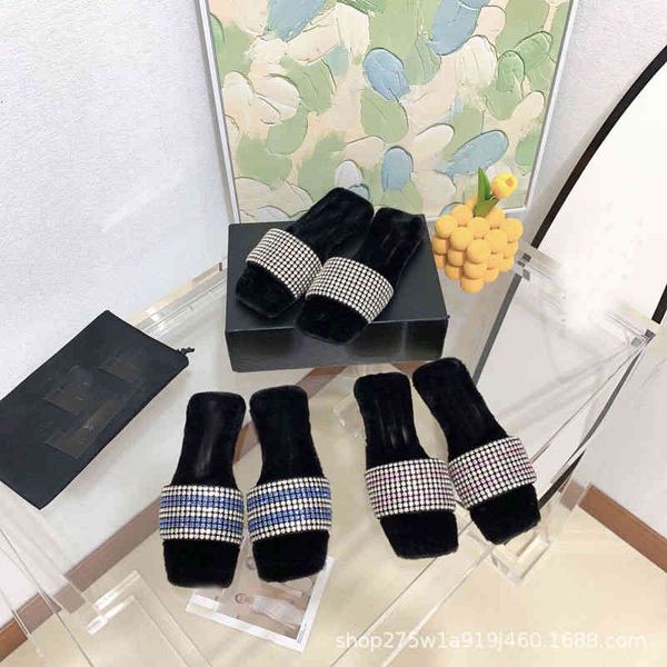 slippers autumn and winter fashion king slippers women's flash leisure real wool line flat bottom square head women, Black
slippers autumn and winter fashion king slippers women's flash leisure real wool line flat bottom square head women, Black