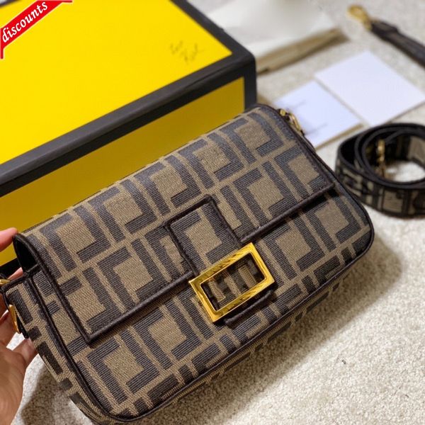 factory online export designer brand bag handbag new staff women's embroidered small square old flower single shoulder diagonal span
factory online export designer brand bag handbag new staff women's embroidered small square old flower single shoulder diagonal span