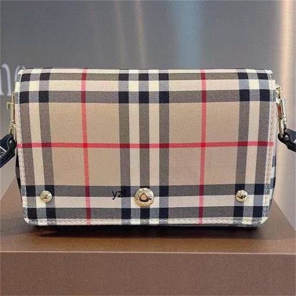 designer luxury burbrerity bags for women brown crossbody handbags vintage burbrery leather wallet paris plaid the totes bag fashion purses
designer luxury burbrerity bags for women brown crossbody handbags vintage burbrery leather wallet paris plaid the totes bag fashion purses