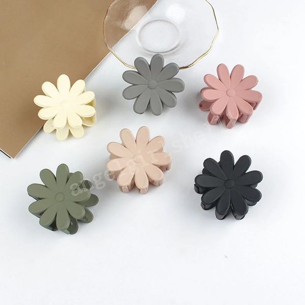 korean mini soild color catch clip temperament sweet flower hair accessories cute hair clips for women girls, Slivery;white
korean mini soild color catch clip temperament sweet flower hair accessories cute hair clips for women girls, Slivery;white
