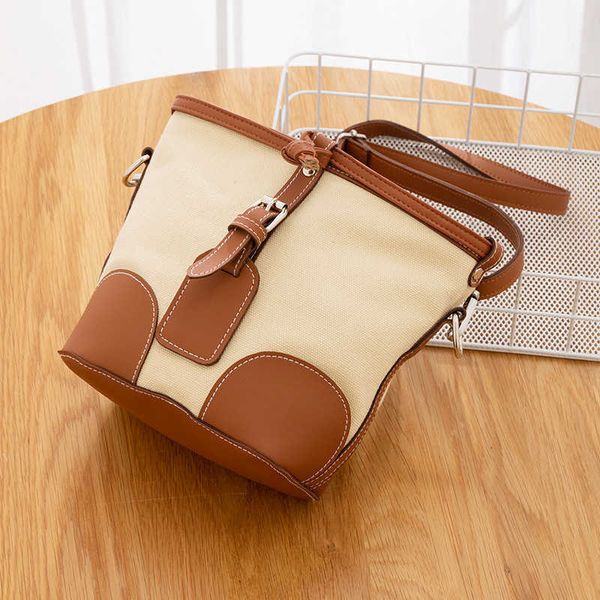 contrast ins fashion bucket bag women's 2022 new fashion versatile diagonal cross bag women's minority design canvas bag
contrast ins fashion bucket bag women's 2022 new fashion versatile diagonal cross bag women's minority design canvas bag