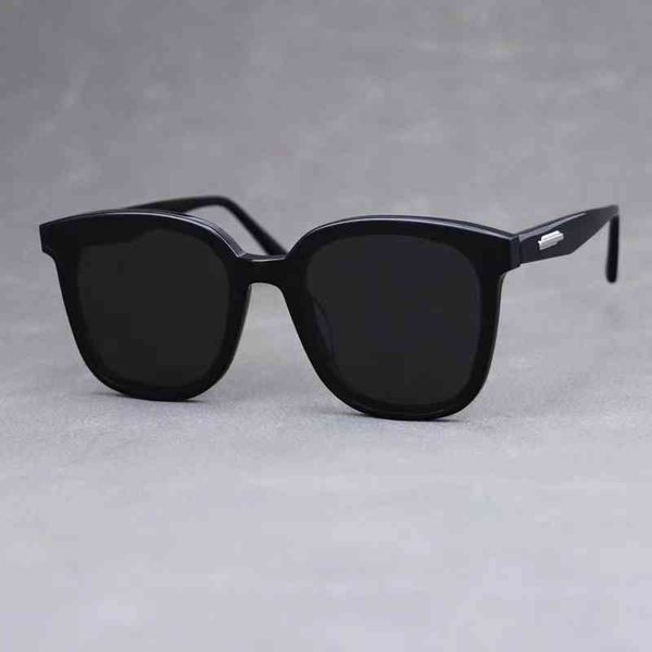 2022 new men's women's universal ultraviolet summer new fashion sunglasses versatile gm, White;black
2022 new men's women's universal ultraviolet summer new fashion sunglasses versatile gm, White;black