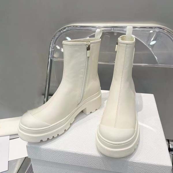 luxury womens boots genuine leather round head martin canister boot platform flat heel autumn and winter thick bottom shoes 35-40 with box, Black
luxury womens boots genuine leather round head martin canister boot platform flat heel autumn and winter thick bottom shoes 35-40 with box, Black