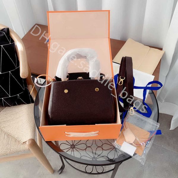 ss famous designer tote women fashion handbags clutch bags plain genuine leather open flap interior zipper pocket casual classic luxury
ss famous designer tote women fashion handbags clutch bags plain genuine leather open flap interior zipper pocket casual classic luxury