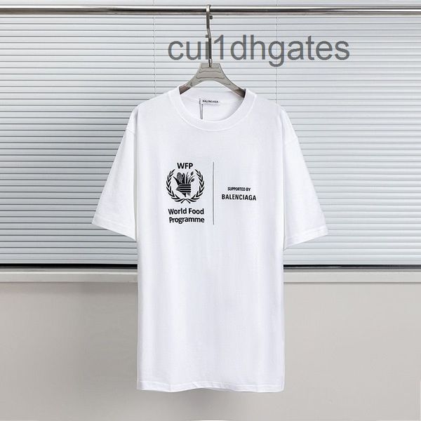 2022 designer bal t shirt 2022 new ss paris fashion food program charity high version cotton couple versatile short sleeve t-shirt tzaq, White;black
2022 designer bal t shirt 2022 new ss paris fashion food program charity high version cotton couple versatile short sleeve t-shirt tzaq, White;black