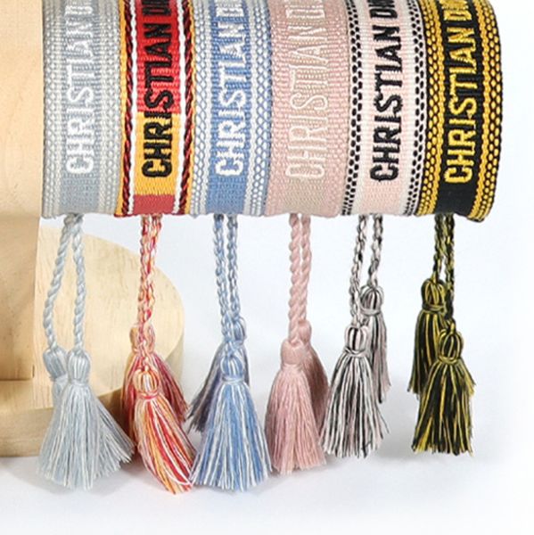 luxury brand fashion bracelets chains women men embroidered handmade woven signature tassel bangle adjustable friendship bangles holiday bea, Golden;silver
luxury brand fashion bracelets chains women men embroidered handmade woven signature tassel bangle adjustable friendship bangles holiday bea, Golden;silver