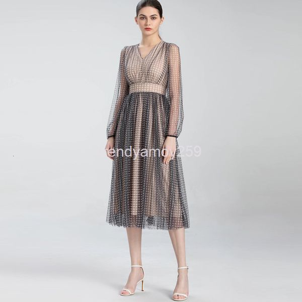 casual dresses women's spring and summer v-neck long sleeve lattice printing goddess fashion dress, Black;gray
casual dresses women's spring and summer v-neck long sleeve lattice printing goddess fashion dress, Black;gray