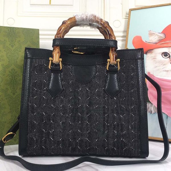 plain totes bag women handbags message purse genuine leather open bamboo excellent quality interchangeable shoulder straps shopping bags let
plain totes bag women handbags message purse genuine leather open bamboo excellent quality interchangeable shoulder straps shopping bags let