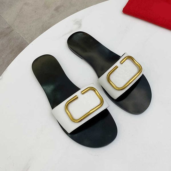 2022 new paris women luxurys designers sandals slippers fashion summer girls beach womens sandal slides flip flops loafers embroidered, Black
2022 new paris women luxurys designers sandals slippers fashion summer girls beach womens sandal slides flip flops loafers embroidered, Black